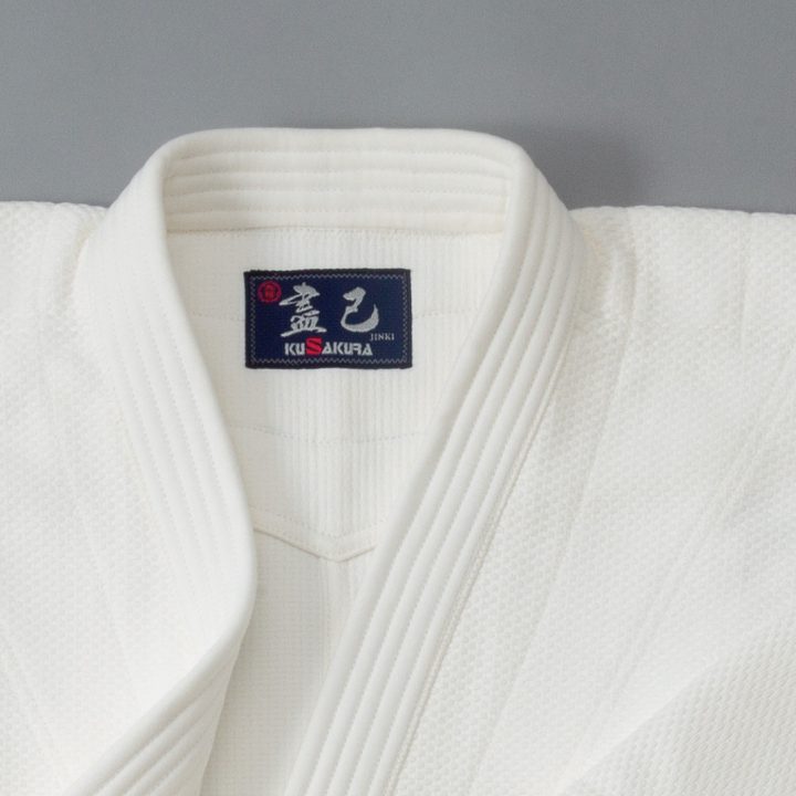 九櫻 白 道人柔道衣 JOZW｜製品情報｜株式会社九櫻 -KUSAKURA-